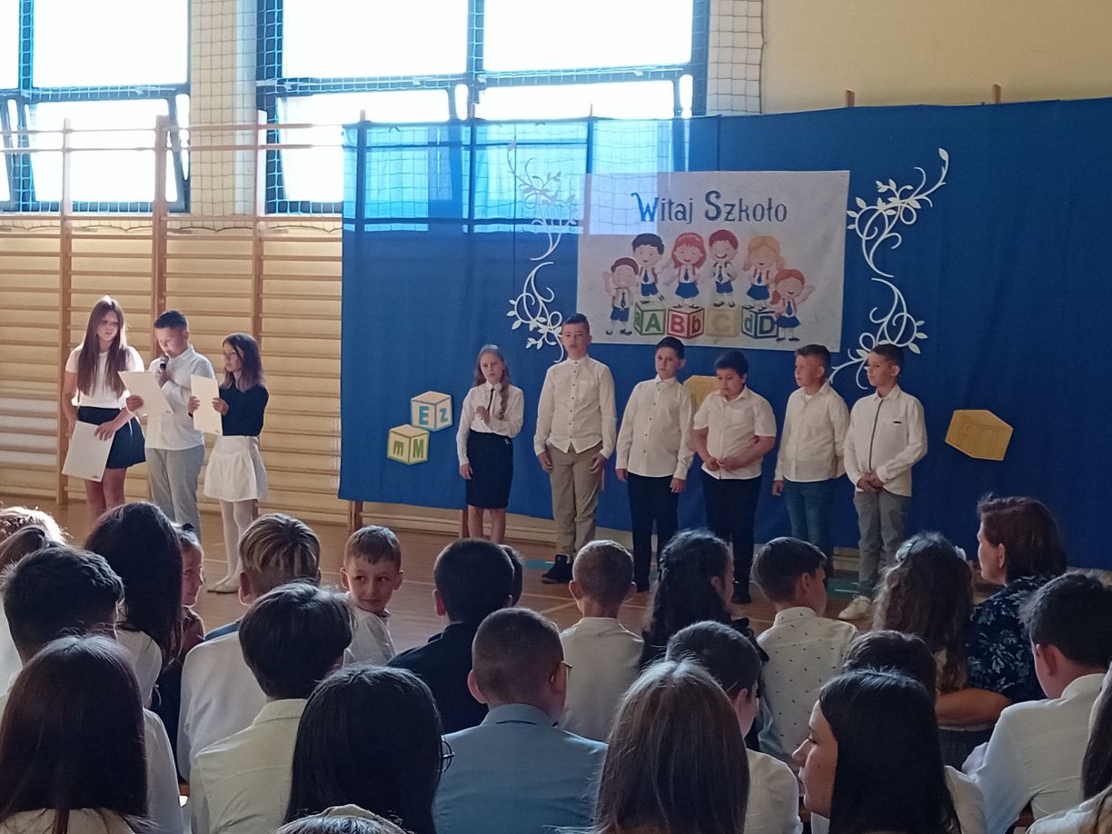Rozpoczęcie roku szkolnego 2025/2026 i ślubowanie klasy I