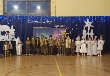 Wigilia Harcerska - przekazanie Betlejemskiego Światła Pokoju